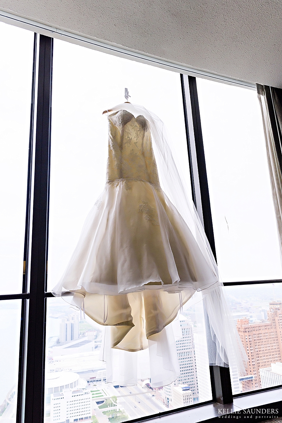 Detroit Marriott Wedding